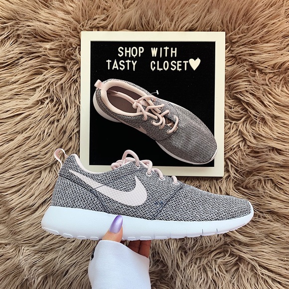 Nike roshe one sneakers - Picture 2 of 8